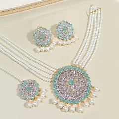 Noor-e-Zeenat Classic Pearl Mala Set