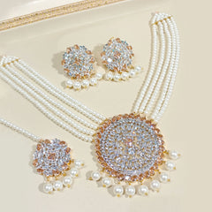 Noor-e-Zeenat Classic Pearl Mala Set