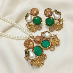 Zarmin Vintage Pearl & Stone Set