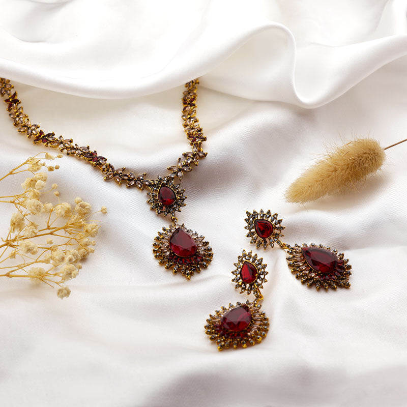 Golden Dusk Teardrop Crystal Set